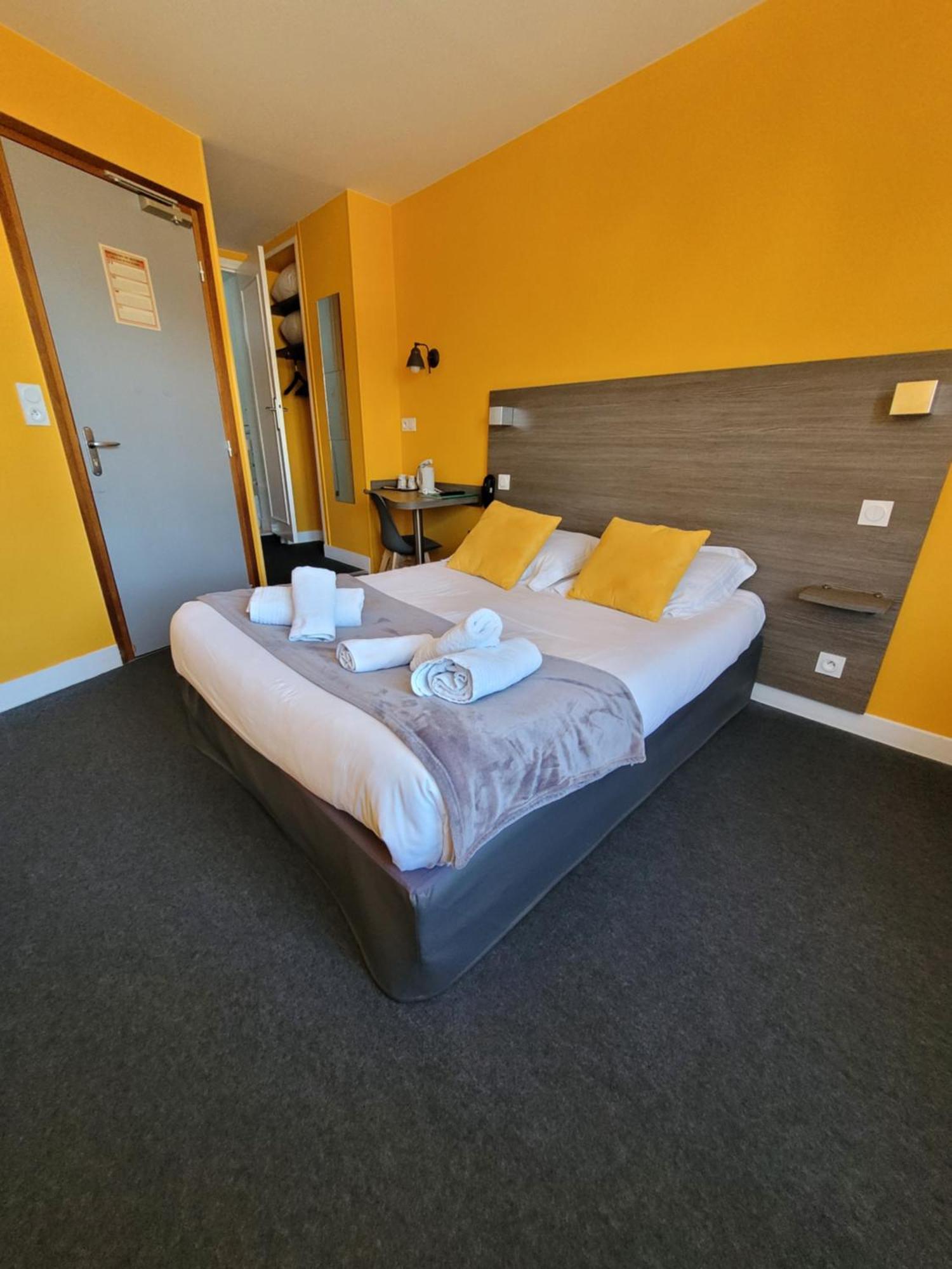 Hotel Hotel Logis Au Moyne De Saire 3*
