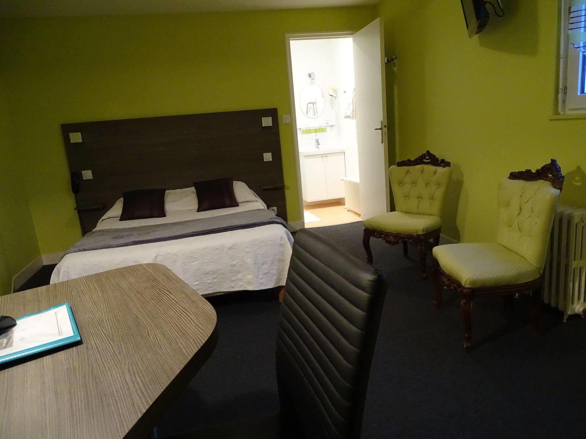 Hotel Hotel Logis Au Moyne De Saire Reville